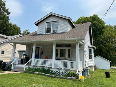 700 Hawthorne Ave