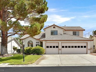 5520 Singing Hills Dr