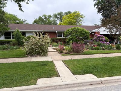 8856 Knox Ave