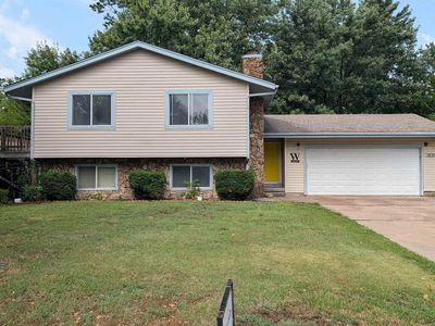Property at 1609 N Main St, Rose Hill, KS