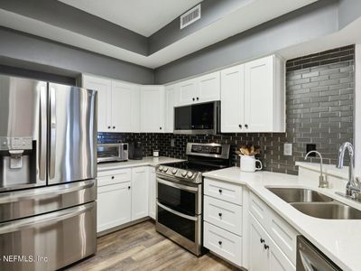 2102 VISTA COVE Road