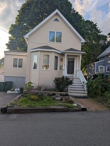 18 Windsor Ave