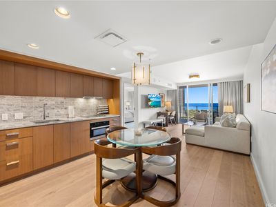 2139 Kuhio Ave #1705
