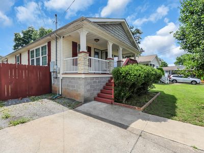 228 Oceanfront Cir S