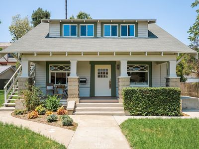 1217 Saint Charles Ter
