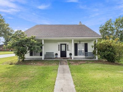 14303 Parkview Dr