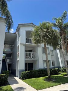 2600 S University Dr APT 103