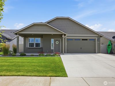 1403 E Nen Drive