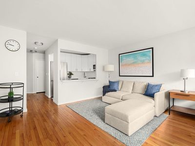 211 W 71st St APT 7D