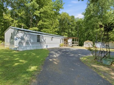 104 Enfield Dr