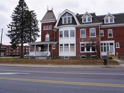 1501-1502 Hamilton St