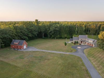 20 Treeline Drive