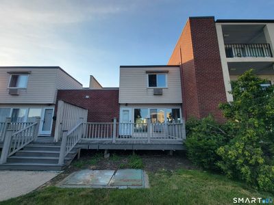 225 West Walk #225