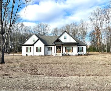 106 Ridge Oak Ln
