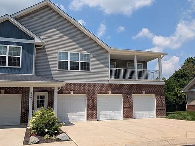 3469 Chestnut Park
