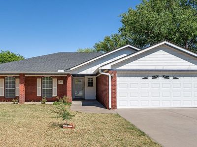 88 Country Club Dr