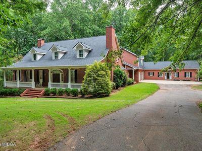 222 Newton Dr