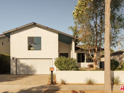 420 S Reese Pl