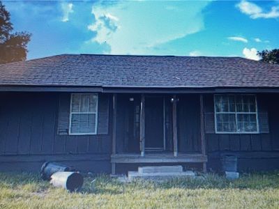 1202 W Main St