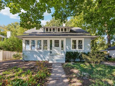 217 Prairie Ave