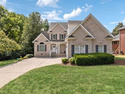 2701 N Highlands Dr
