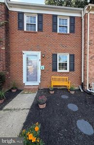 5 Bentley Ct
