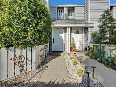 14380 Foothill Blvd Unit 27