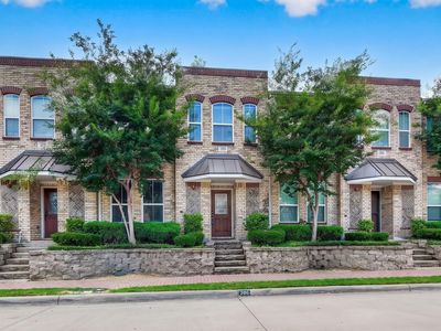 308 Lily Ln