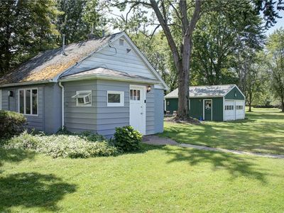 1106 Niagara Falls Blvd