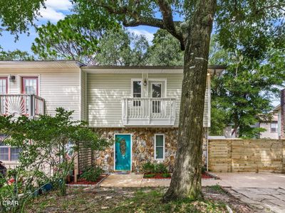 956 McFarlan Ave