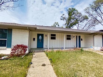 3609 Stables Ln