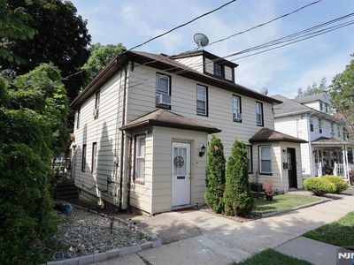 150 Pleasant Ave