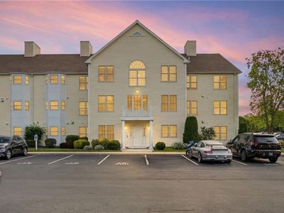 15 Saw Mill Dr #307