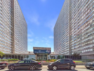 4800 S Chicago Beach Dr APT 2308S