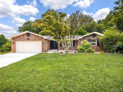 90 Glendale Dr