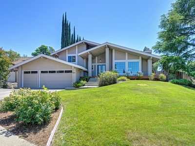 100 Bermuda Ct