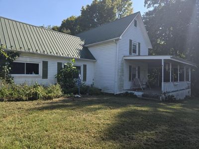 Property at 21485 Monroe Rd, Damascus, VA