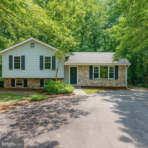 8566 Stock Dr
