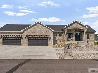 1078 Greenside Loop