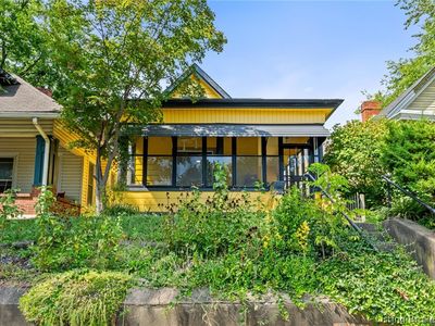 2103 E Elm Street