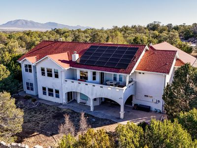 82 Camino Cerritos