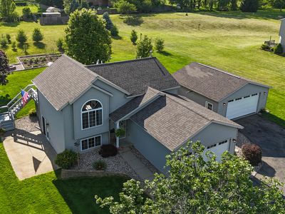 12211 Ives Meadow Ln NE