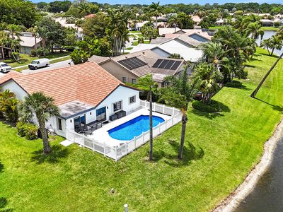 10131 Camelback Lane