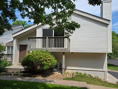 361 Elan Ct