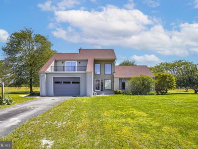 1015 Glebe View Ln