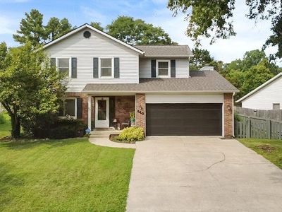 840 W Rosewood Dr
