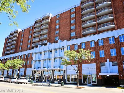 411 S Old Woodward Ave UNIT 907