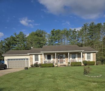 231 Debbie Dr