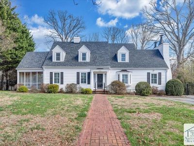 1033 Mulberry Rd