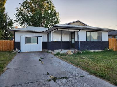392 N Conant Ave